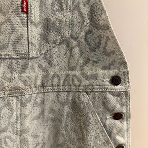 NWOT 2017 Supreme x Levi's Snakeskin Overalls Blue Wash Size Medium AUTHENTIC